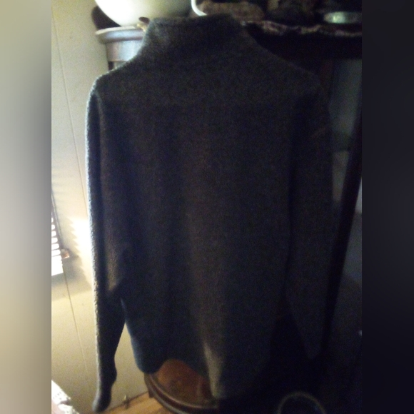 Fleece pullover jacket - Picture 3 of 3